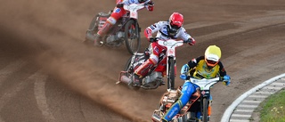 Dramatik i speedwayderbyt i Hallstavik