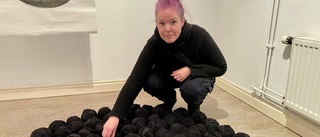 Konstnären Meggi Sandell: Älskar när tuschen kryper ut