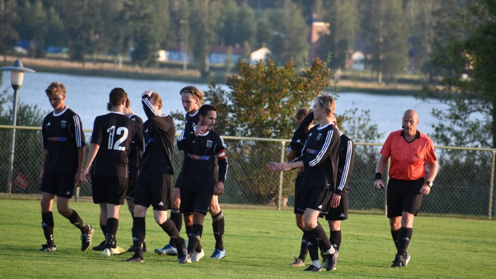 Målilla GoIF vann med 2-1 borta mot Bäckseda. Det är tre poäng som kan bli oerhört viktiga i kampen om att hålla sig kvar i division 5. 