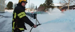 Räddningstjänsten irrar runt vid bränder