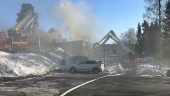 Stor brand i Umeå • Boende uppmanas hålla sig inne