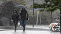 SMHI varnar för kraftiga skurar och åska i Götaland