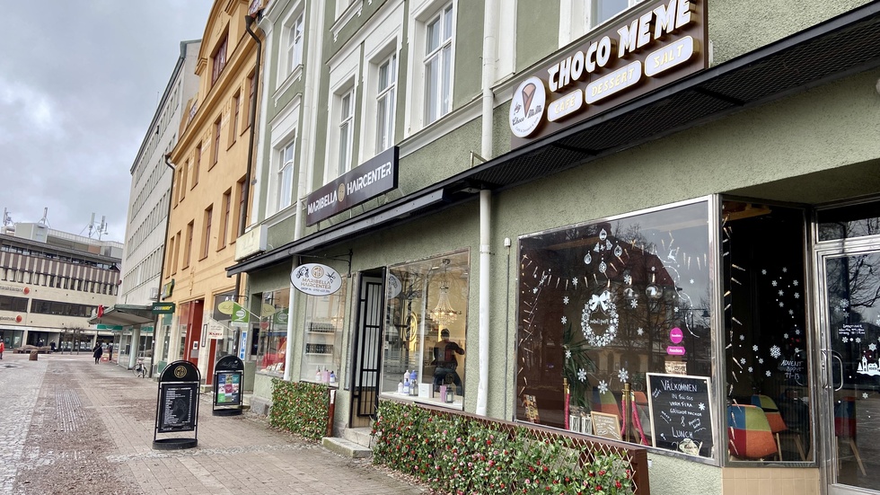 Mycket har förändrats i Katrineholm sedan 2010. Centrumbutikerna har bytts ut. Det borde påminna katrineholmarna om att förändring är oundviklig. Men vad tar vid när en butik stänger?