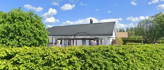 Nya ägare till villa i Bålsta - prislappen: 4 890 000 kronor