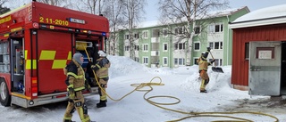 Soprum brann på bostadsområde – elden under kontroll