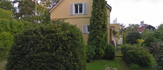 Huset på Björkövägen 9 i Eskilstuna får ny ägare