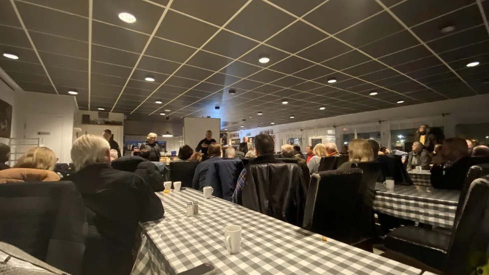 En bild från mötet om brottslighet som arrangerades i Strängnäs den 14 februari.