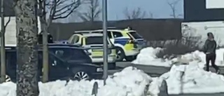 Polisinsats på Tornby – man misstänkt för våld mot tjänsteman