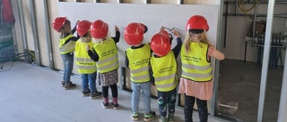Ny förskola byggs – med hjälp av fyraåringar