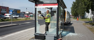 Omfattande sabotage mot busskurer