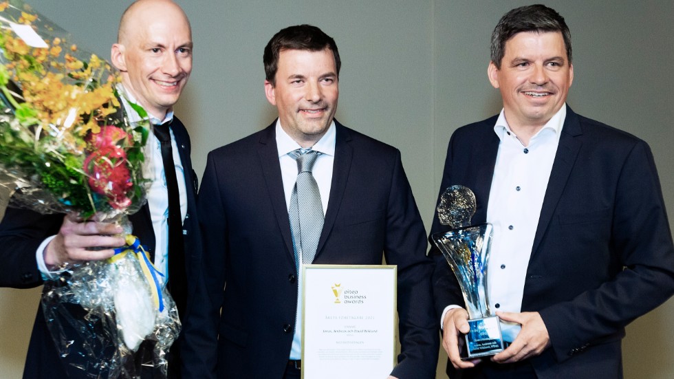 Bröderna David, Andreas och Jonas Wiklund som driver Wibax tog emot pris som Årets företagare i Piteå 2022.