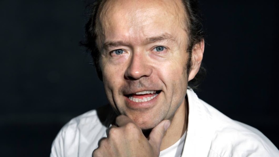 Skådespelaren och programledaren Ulf Larsson avled hastigt i september 2009, 53 år gammal.