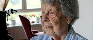 Christa, 99, blev bestulen i hemmet