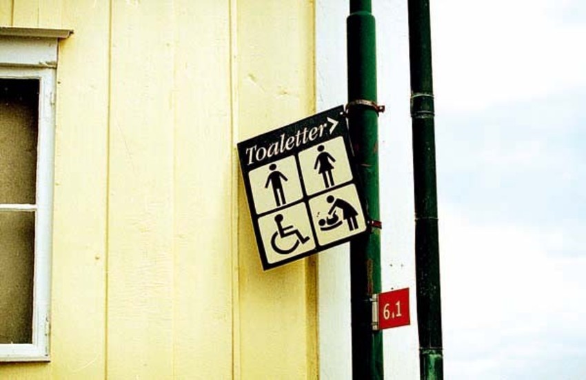 Nya öppettider för de offentliga toaletterna vid rådhuset gäller från och med igår.