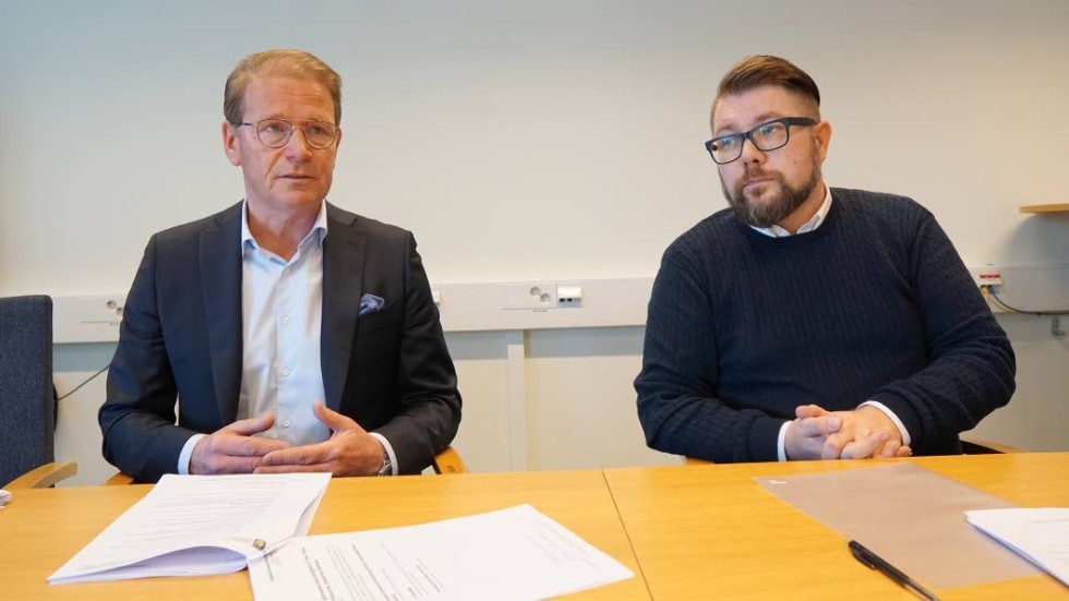 Oppositionspolitikern Harald Hjalmarsson (M) och kommunstyrelsens ordförande Dan Nilsson (S) är positivt inställda till projektet vid det gamla vattentornet, men betonar vikten av att andra röster hörs i samrådet.