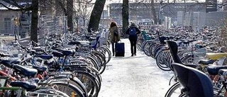 Tusentals cyklar flyttas vid stationen