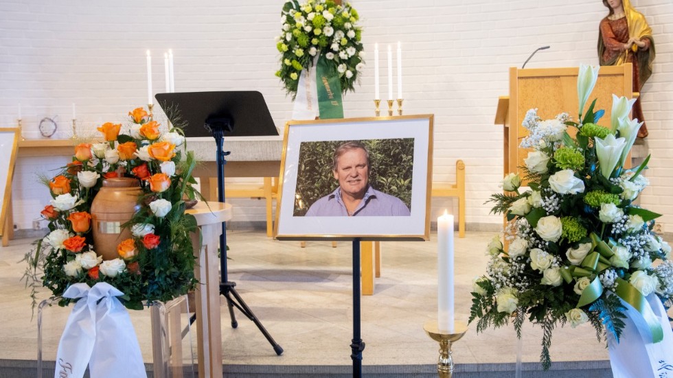 Begravningsceremoni för fotbollsmålvakten Ronnie Hellström i Birgittasystrarnas kyrka i Vadstena.