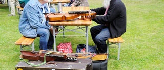 Folkmusiken lever i Vendelbygd