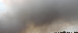 Storbranden utanför Sala ännu inte under kontroll