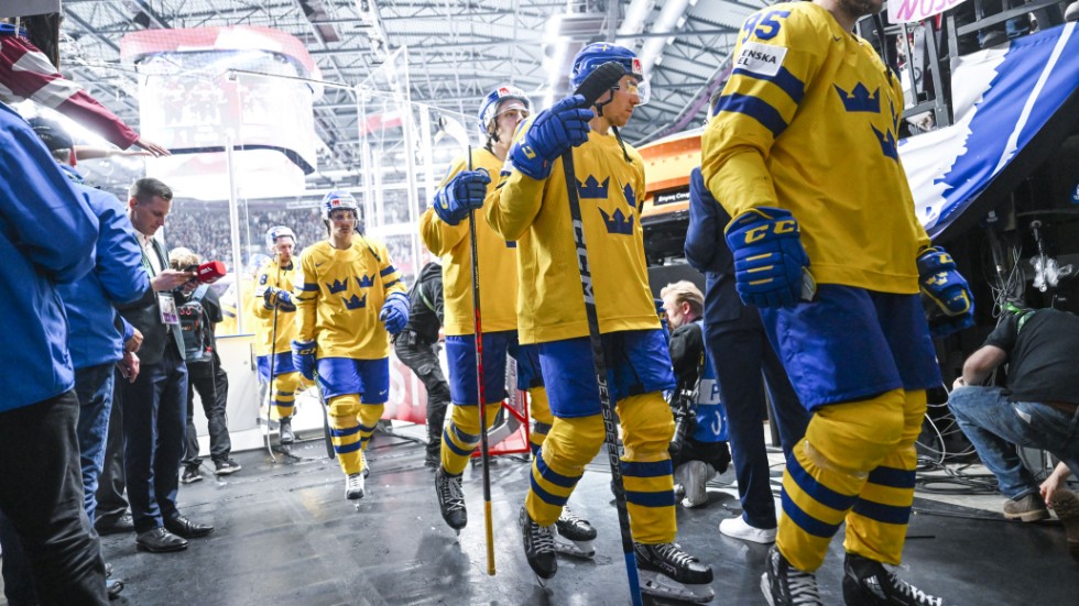 Tre Kronor är ute ur ishockey-VM efter 1–3 mot Lettland.