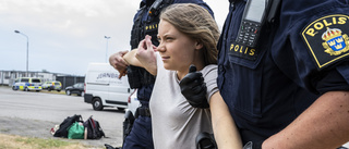 Blockerade hamn – Thunberg inför rätta