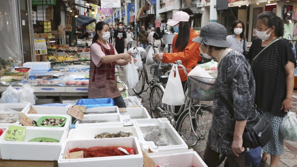 Det blir dyrare att handla i Japan, men inflationen kan ha nått sin topp. Arkivbild.