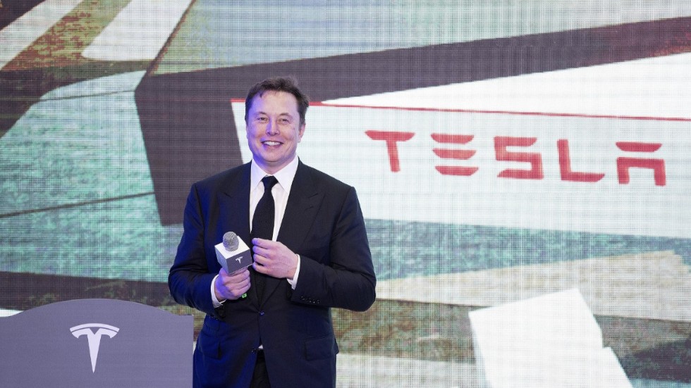 Teslas vd Elon Musk har anledning att skratta hela vägen till banken efter att aktien rusat. Arkivbild.