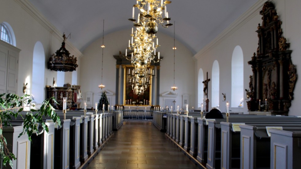 På julafton brukar Vimmerby kyrkas bänkrader vara fyllda med besökare. Men i år var det tomt. 