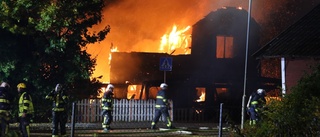 Restaurang totalförstörd i brand: "Bara en askhög kvar"