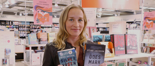 Författaren Stina Jackson träffade läsare i Piteå