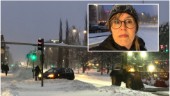 TV: Fastkörda bilar och höga snövallar – ”Det snöar småspik”