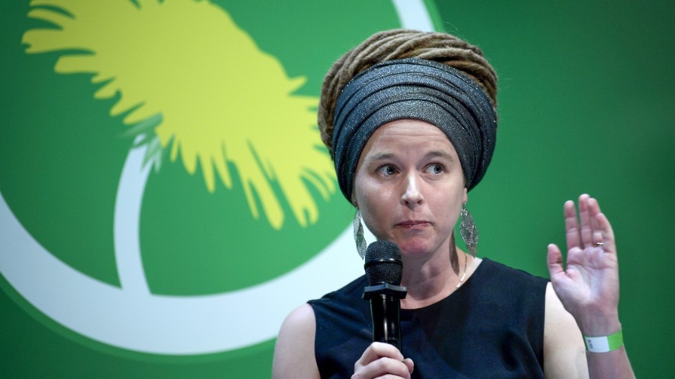 Kulturminister Amanda Lind (MP) har på sistone fått kritik - från socialdemokrater.