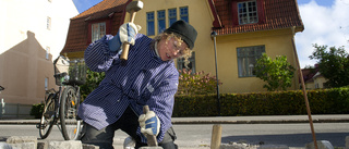 Arkitekten Rebecka är lärling i ett utdöende yrke