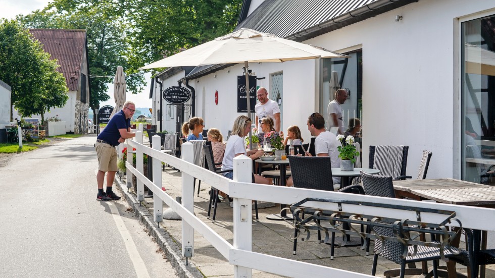 På Svabesholm utanför Kivik finns både ett bed and breakfast, en restaurang och flera butiker att flanera i.