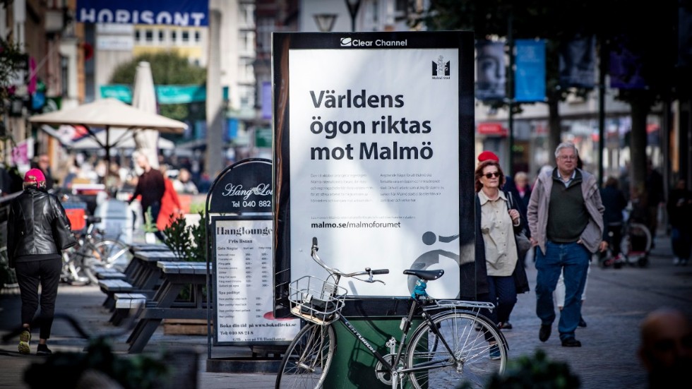 Malmö står som värd för en internationell konferens till minne av Förintelsen och för kampen mot antisemitism. Det är också en stad där judehatet har kommit att tydligt fläcka vardagen.