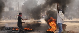Spänningarna stiger i Sudan – vägar blockeras