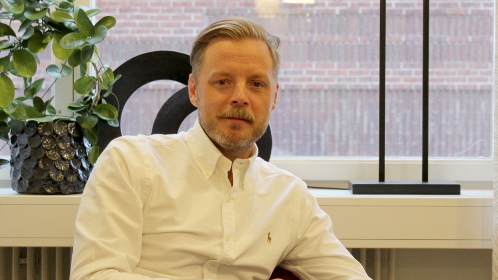 Axel Tunek började sitt nya jobb som VD för Vimmerby Sparbank den 1 september. 