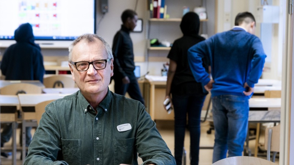 Lars-Göran Jacobsson är rektor på Askebyskolan i Rinkeby och har gjort en stor planering för hur man ska kunna ha en smittsäker skolgång.