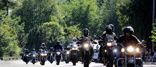 Motorcykelfest när Mälaren runt körs på lördag