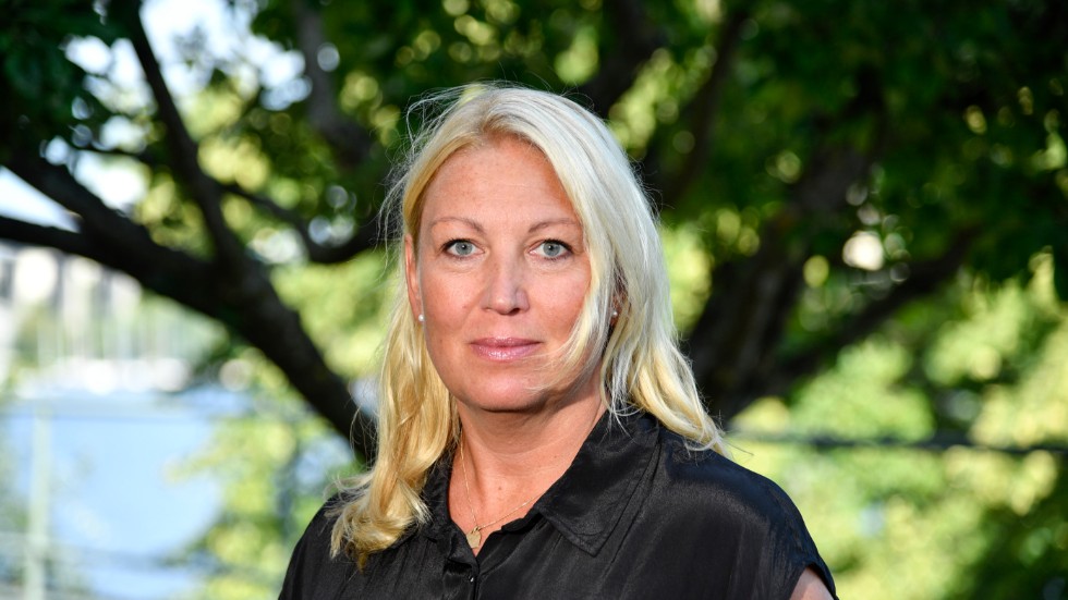 Johanna Jaara Åstrand, ordförande för Lärarförbundet, tycker inte att ett mobilförbud är lösningen på problemen med arbetsron i skolan. Arkivbild.