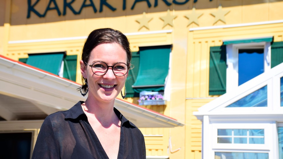 "Det känns otroligt välbehövligt och roligt", säger Björkbackens Karaktärshotells vice vd Anneli Rimås om regeringens besked att ta bort restriktionerna. 