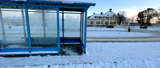 Fler bussturer ställdes in i kylan – så gick det för eleverna
