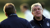 Engelske fotbollsikonen Terry Venables död