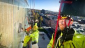 No pane, no gain: Daredevils take window cleaning to new heights