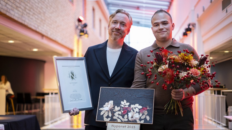 Lasse Winnerbäck och årets Nyponvinnare Jakob Graf.