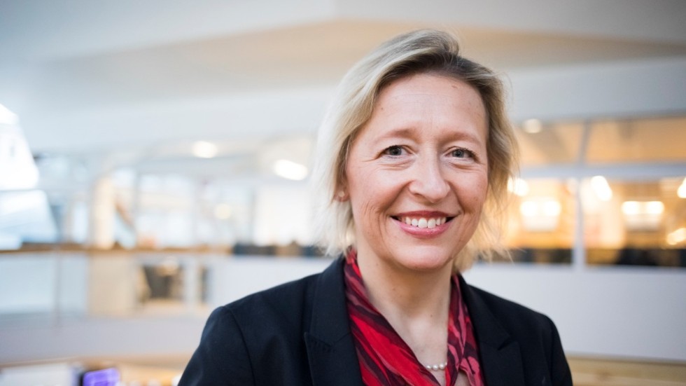 Vi behöver ändra våra beteenden för att klara klimatmålen – och politikerna måste våga driva på, menar Karin Bäckstrand, professor i samhällsvetenskaplig miljöforskning vid Stockholms universitet.