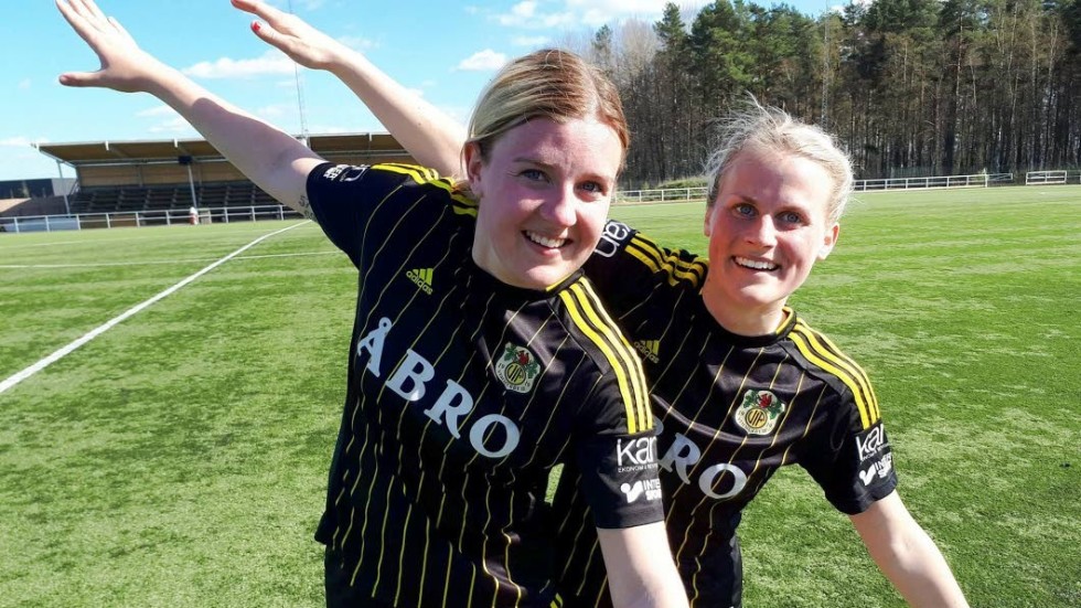 Nathalie Johansson och Alicia Strand i Vimmerby IF.
