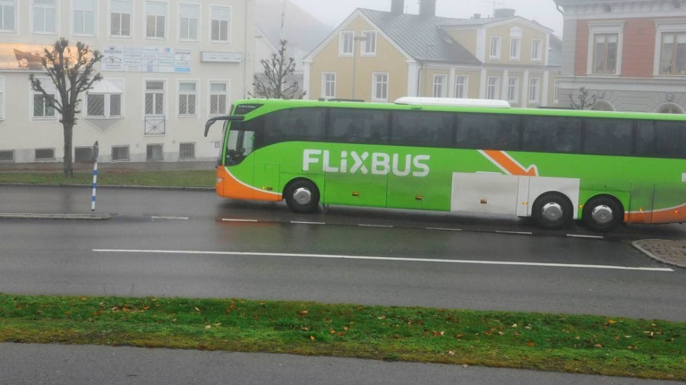 Flixbus svarar på kritiken.