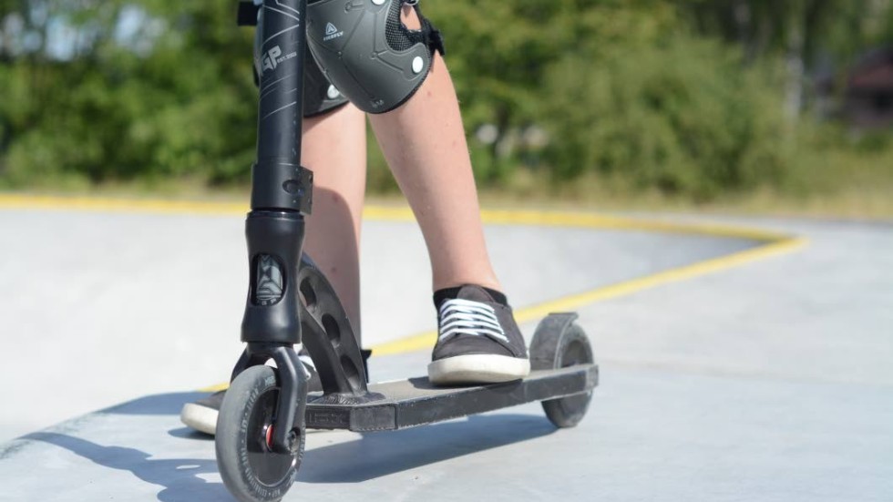I början av augusti kommer ett skateboard- och cykelsparksläger att äga rum vid skateparken i Kisa.