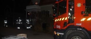 BRAND I VILLA SLÄCKT